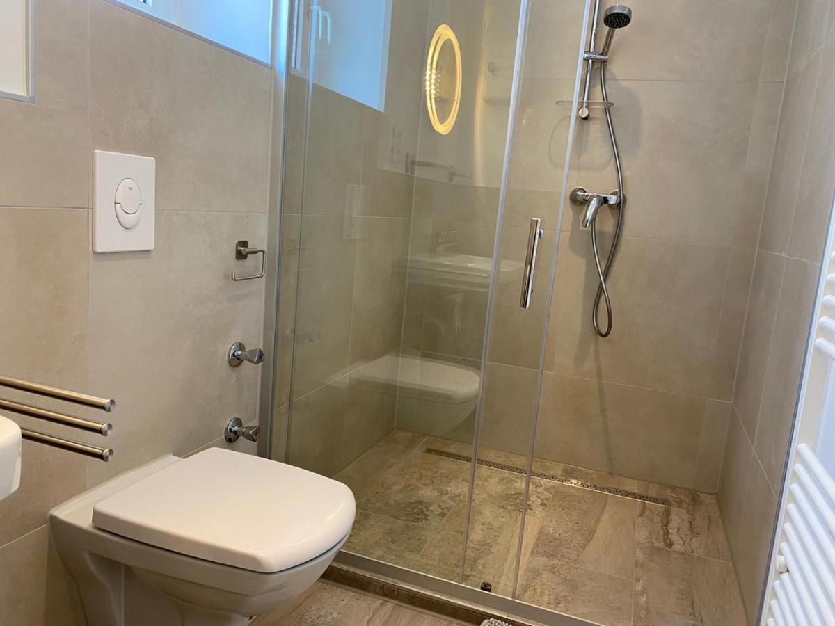 Interaktiv Appartements In Heiligenhaus - Hauptstrasse 외부 사진